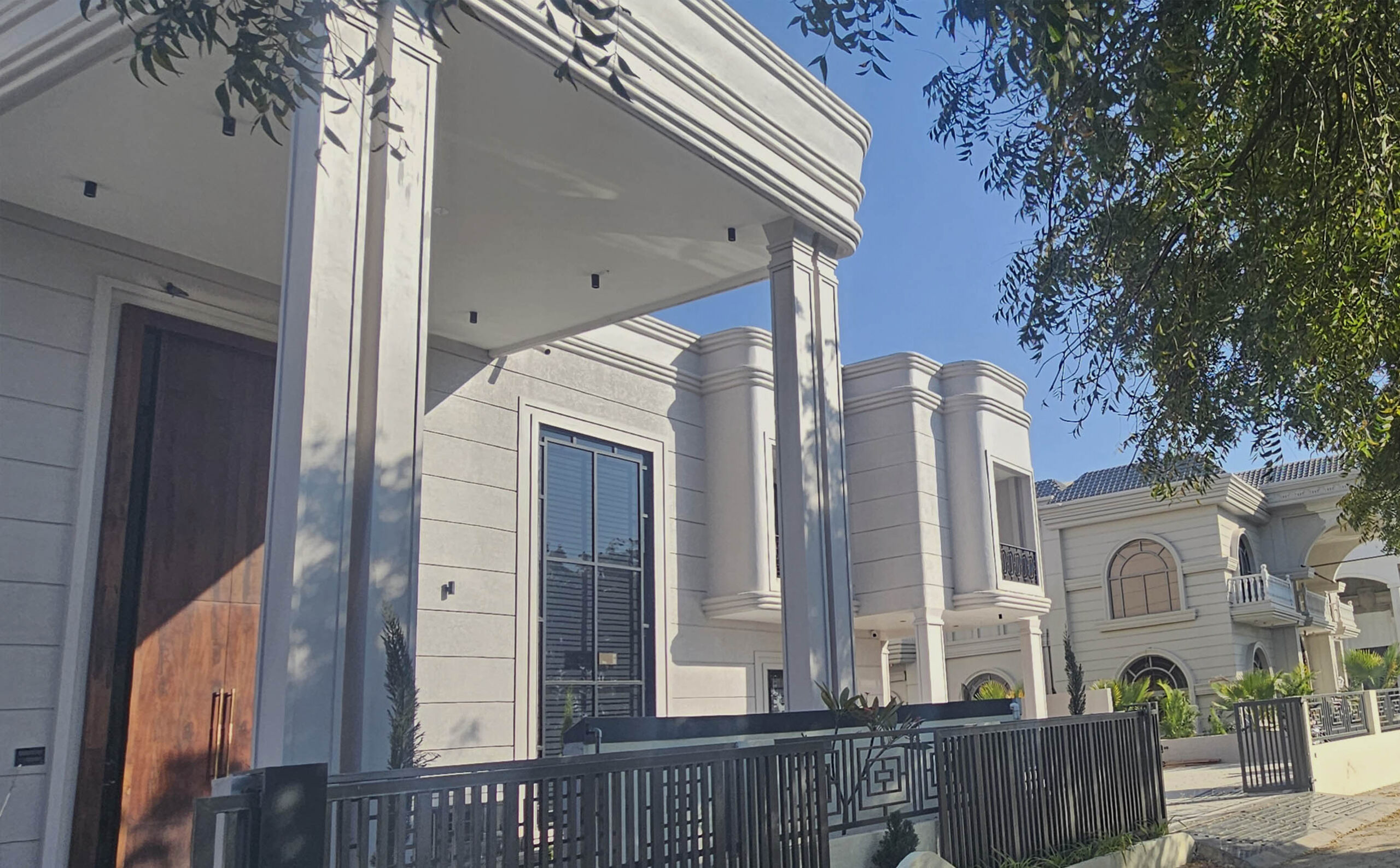 Aluminium and Glass Work Indore