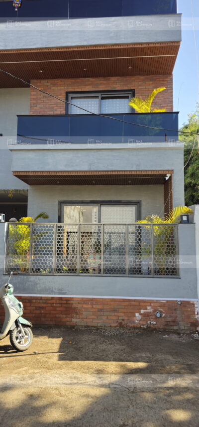 Glass & SS Railings - 9