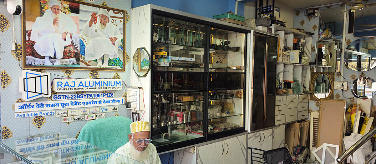Aluminium and Glass Work Indore Shop Front